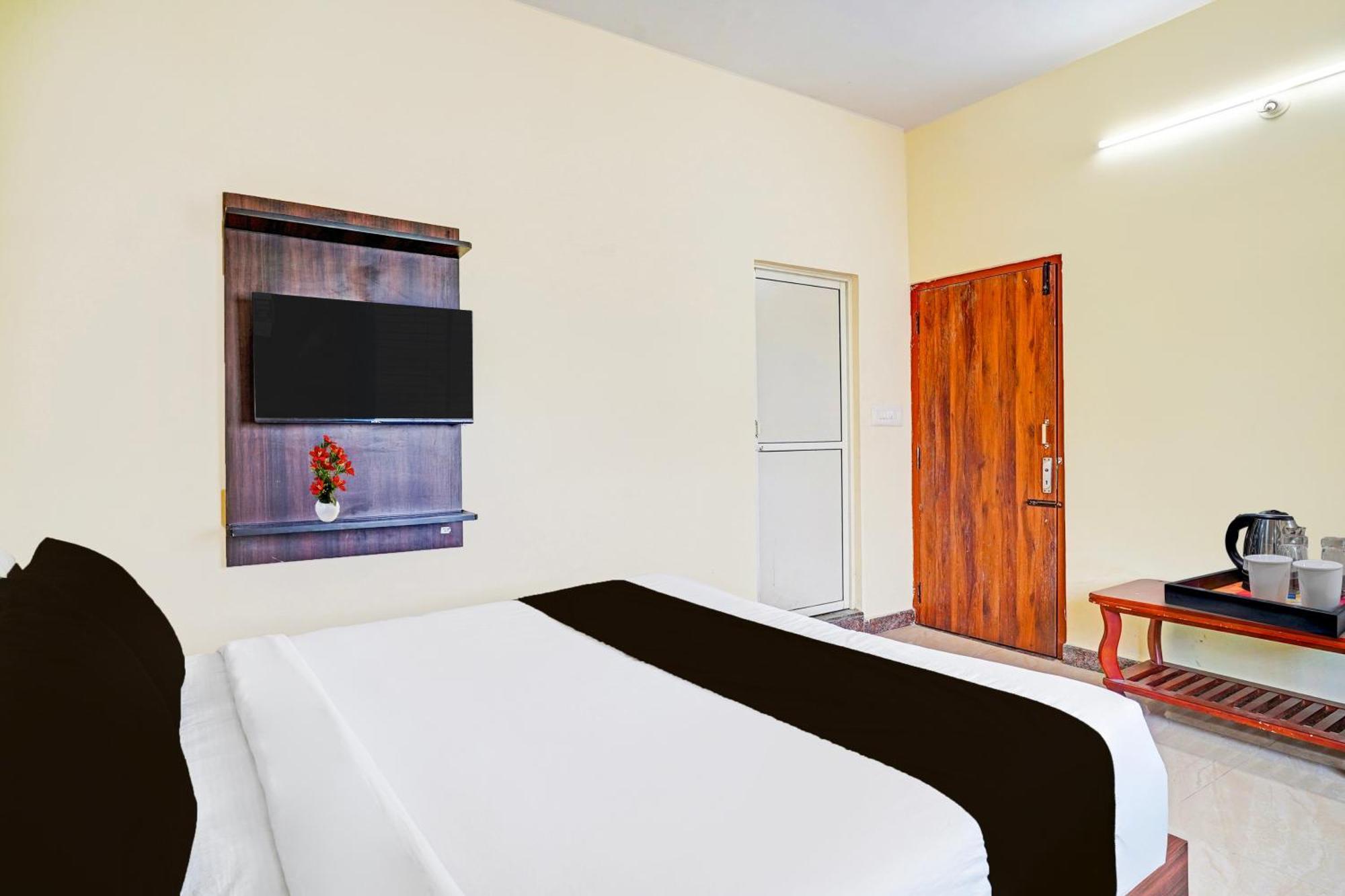 Super Hotel O Srigandhakavalu Formerly Chamundeshwari Lodging Jālahalli Exteriér fotografie